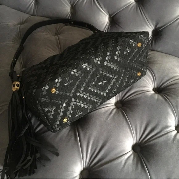 Eric Javits Gorgeous!!! Kamela Whipstitched Shoulder Bag - Picture 5 of 12